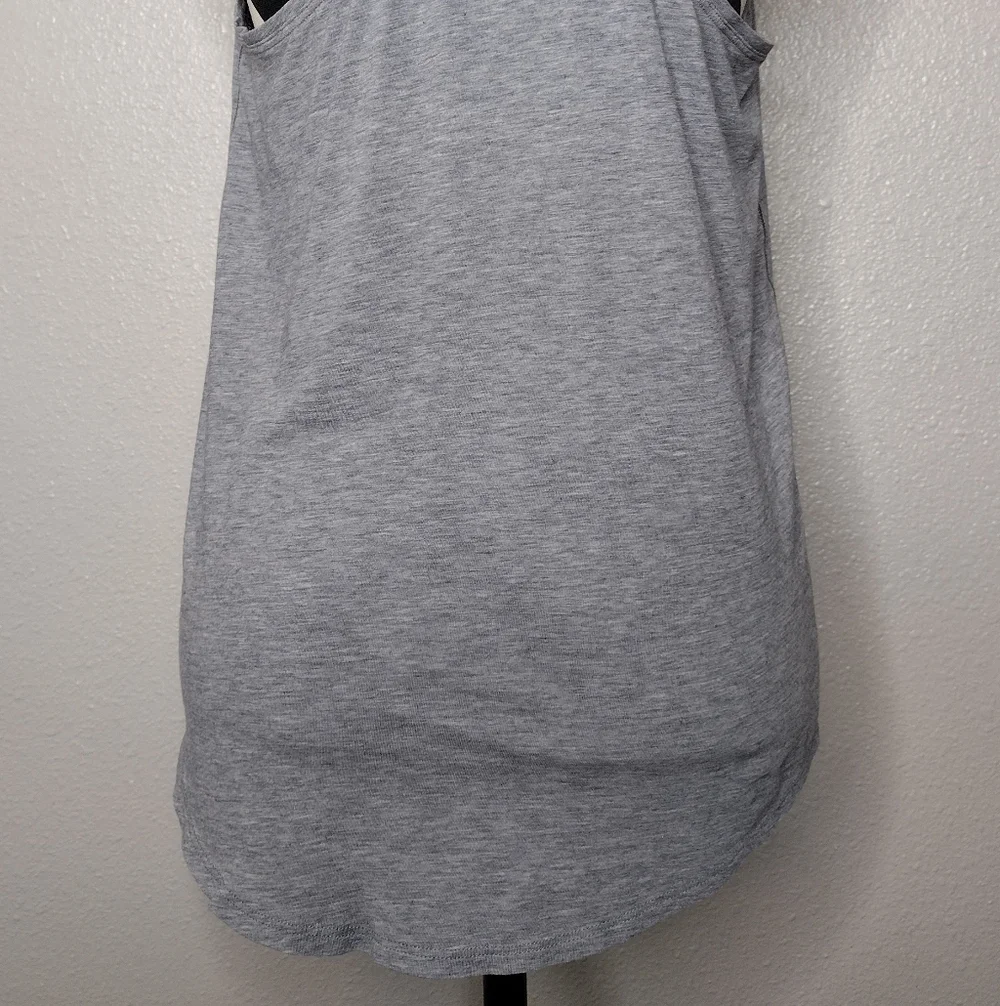 Lululemon Women's Gray Workout Running Athletic Tank Top Sz 16
